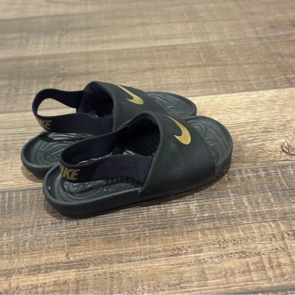 Nike Kids Kawa Slide Sandal Shoes Toddler Black Gold Size 9C